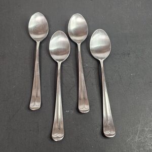 Supreme Cutlery Towle Liberty Bell Stainless Teaspoons Set of 4 6 1/4" Japan